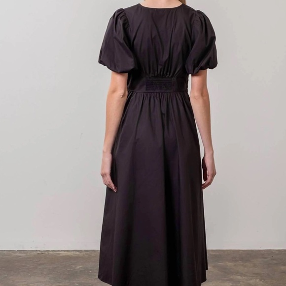 NWT Moon River Puff Sleeve Midi Dress In Vintage Black - size Small - Picture 3 of 3